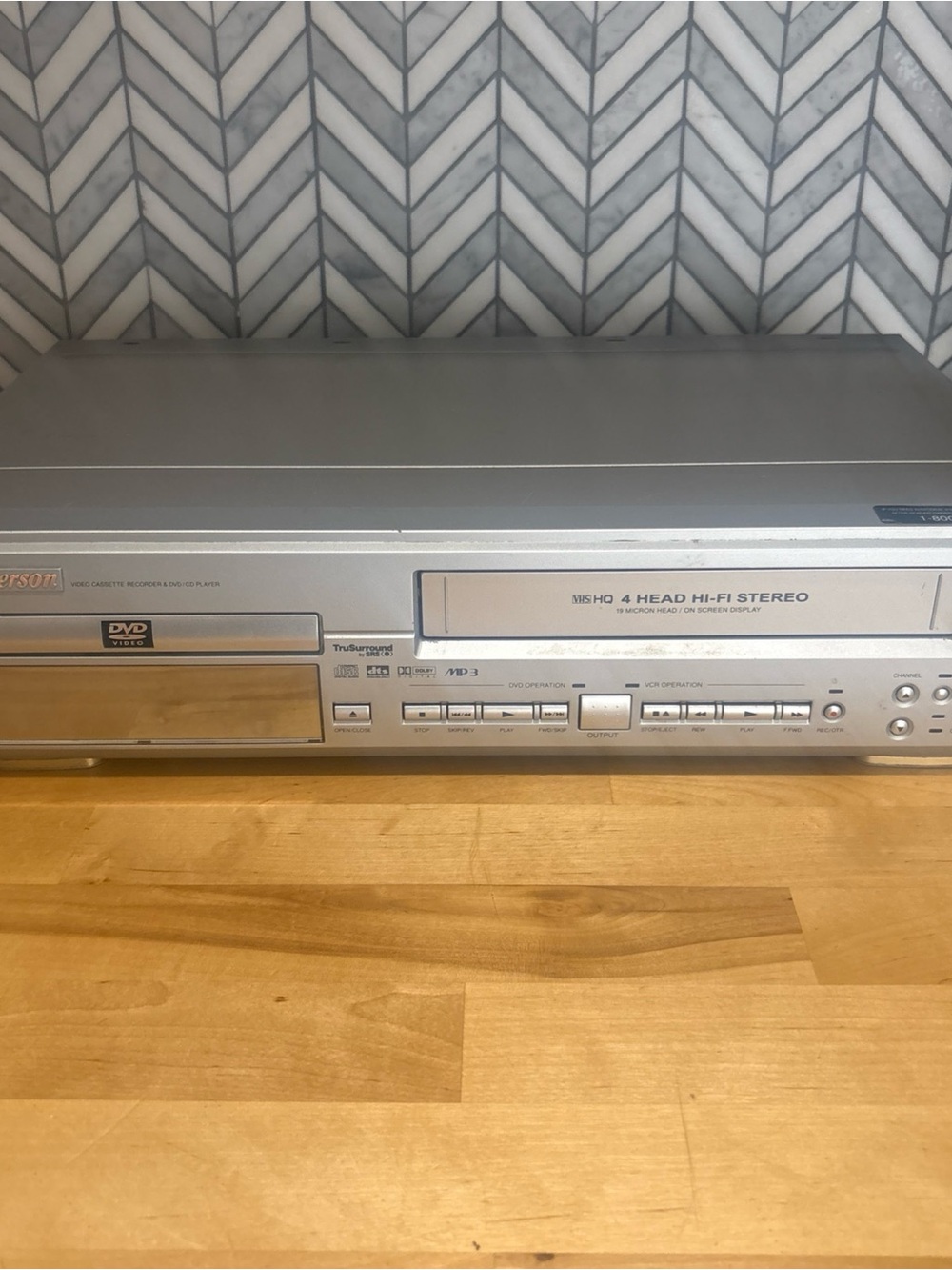 Emerson VHS DVD Combo Player EWD2202 Read Details.